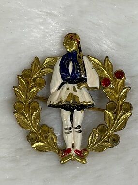 Vintage Greek Evzone Soldier Brooch Pin **MISSING RHINESTONES **